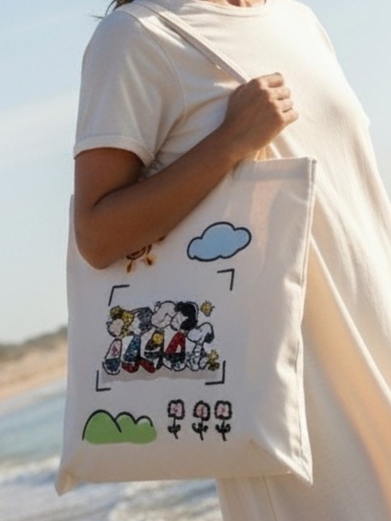 Peanuts Handbags - Peanuts - NWOT Charlie Brown, Snoopy, & The Entire Crew On This Eco. Canvas Bag
